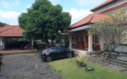 Bali Kerobokan Villa for sale