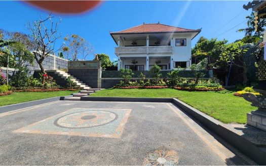 Lovina Villa with View